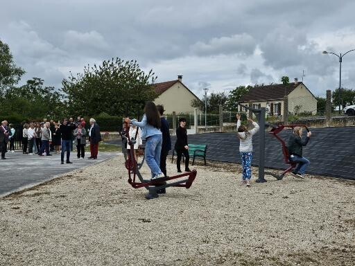 1000021855_INAUGURATION AIRE DE JEUX 7 juin 2025_OMEY